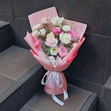 Flower bouquet paper